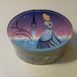 Cinderella Themed Round music Box